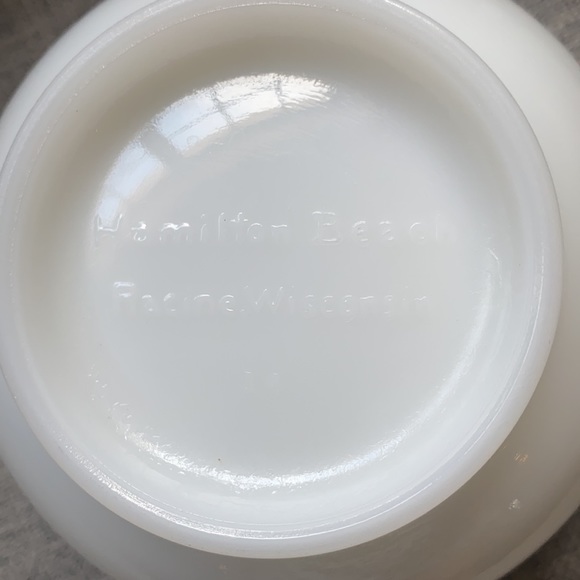 Vintage pyrex by Hamilton Beach - Picture 3 of 4